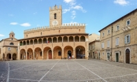 Palazzo Comunale di Offida, Marche