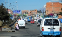 Traffico presso El Alto, Bolivia