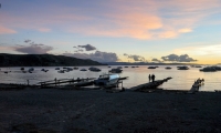 Tramonto sul Lago Titicaca presso Copacabana, Bolivia