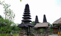 Taman ayun temple, Bali