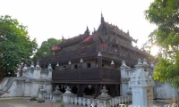 Pagoda in teak, Mandalay