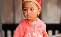Bambina, Nepal