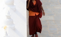 Monaco buddhista presso lo Stupa di Bodnath, Kathmandu