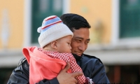 Papà con figlia a Katmandu, Nepal