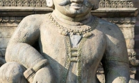 Statua presso il tempio Nyatapola, Bhaktapur