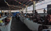 Mercato locale a Cuzco, Perù