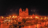 Plaza de Armas alla sera, Cuzco