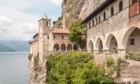 Vista esterna dell'Eremo di S.Caterina del Sasso